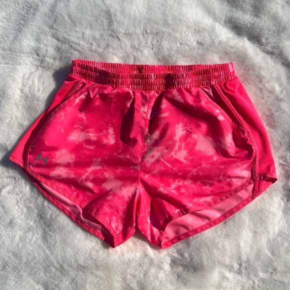 Under Armour Athletic Shorts - Picture 2 of 7